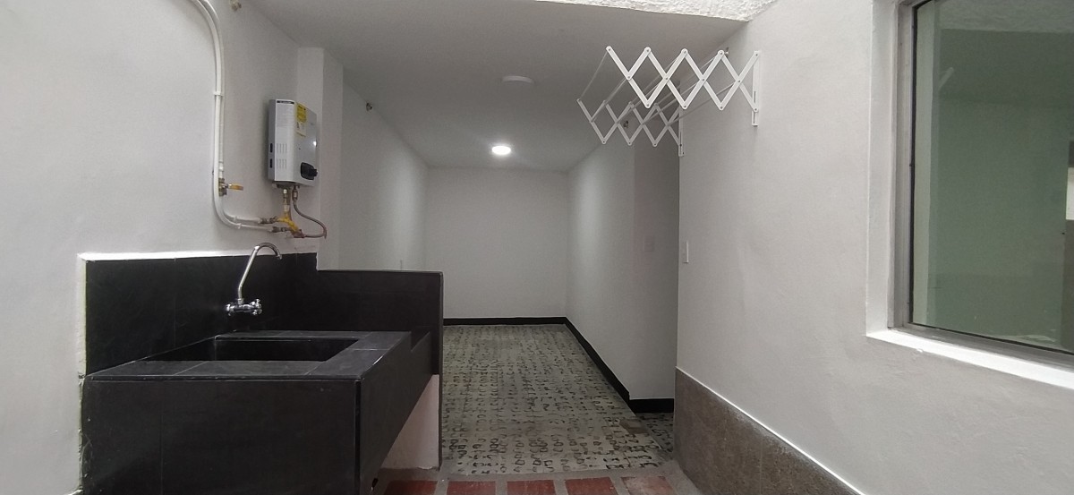 Apartamento en venta en Las Palmas, Medellín · foto 18 de 24
