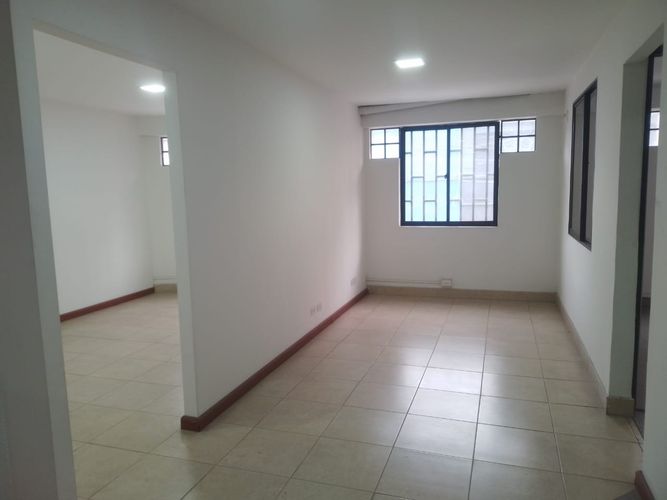 Local en arriendo en Perpetuo Socorro, Medellín, 250 m² · foto 6 de 17