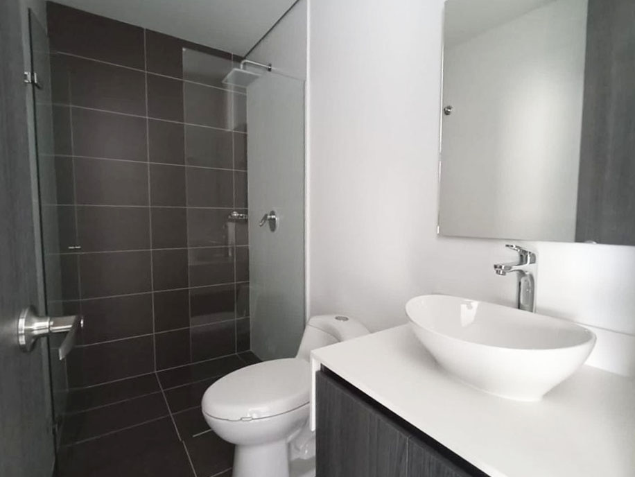 Apartamento en arriendo en El Poblado, Medellín · foto 11 de 12