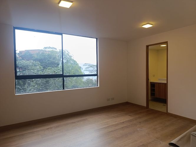 Apartamento de 3 alcobas en venta en El Poblado, Medellín, 136 m² · foto 8 de 18