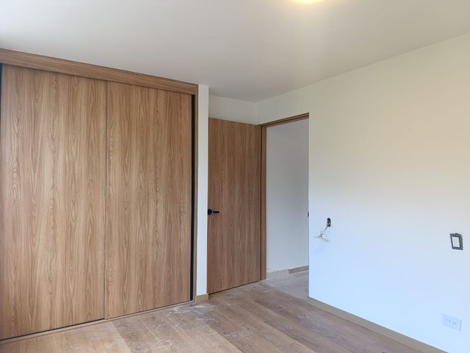 Apartamento de 3 alcobas en venta en El Poblado, Medellín, 136 m² · foto 10 de 18