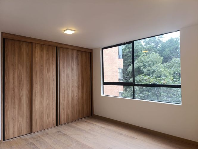 Apartamento de 3 alcobas en arriendo en El Poblado, Medellín, 136 m² · foto 9 de 18