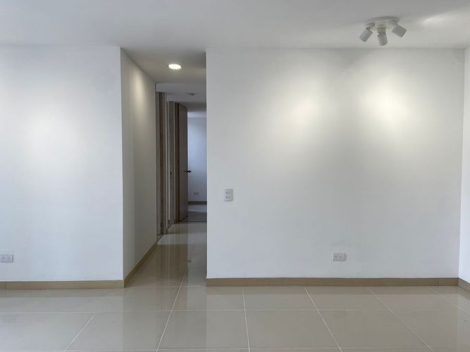 Apartamento de 3 alcobas en venta en Entreamigos, Sabaneta, 65 m² · foto 4 de 20