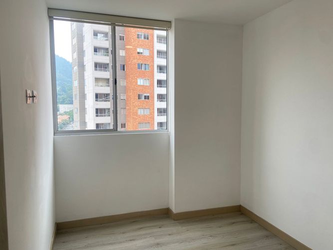 Apartamento de 3 alcobas en venta en Entreamigos, Sabaneta, 65 m² · foto 11 de 20