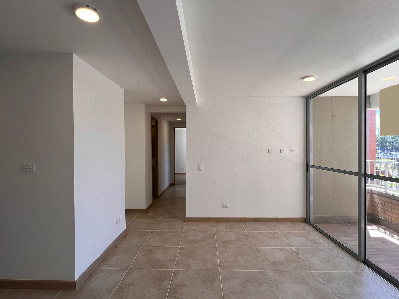 Apartamento en arriendo en Llano Grande, Rionegro · foto 2 de 11