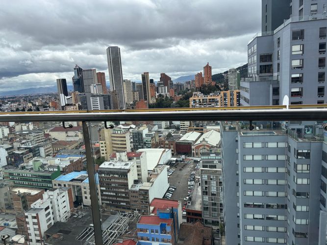 Apartaestudio en venta en Las Nieves, Bogotá, 40 m² · foto 19 de 24