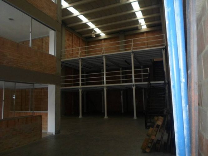 Bodega en arriendo en Siberia, Cota, 475 m² · foto 3 de 5
