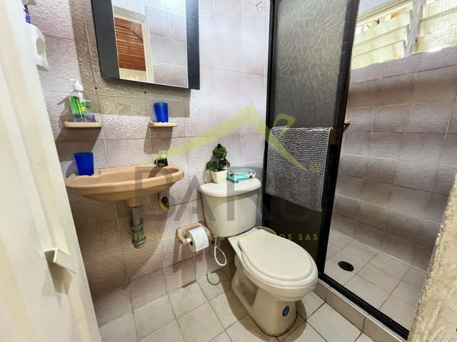 Casa de 6 alcobas en venta en La Esperanza, Villavicencio, 152 m² · foto 18 de 24