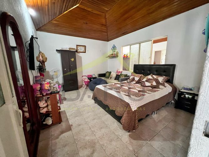 Casa de 6 alcobas en venta en La Esperanza, Villavicencio, 152 m² · foto 20 de 24