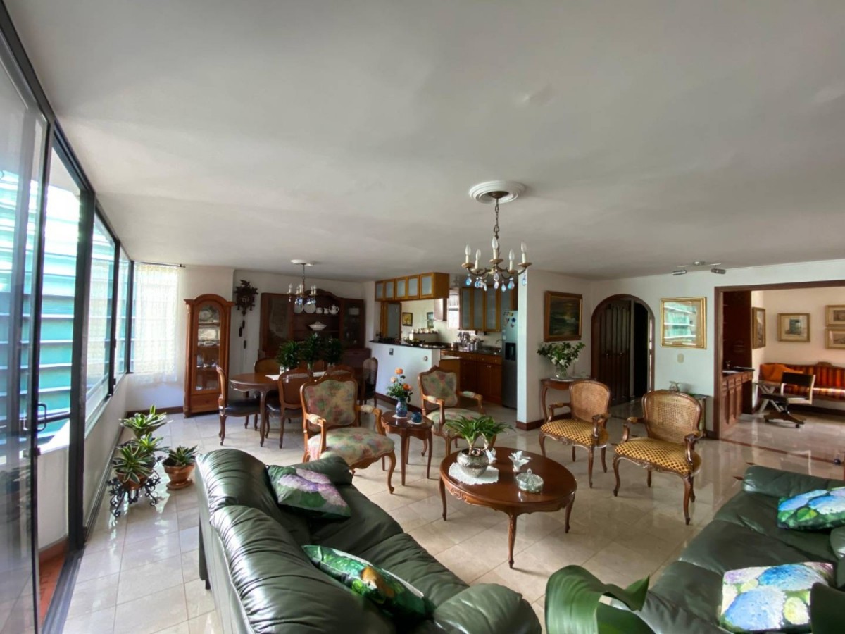 Apartamento en venta en Patio bonito, Medellín 3