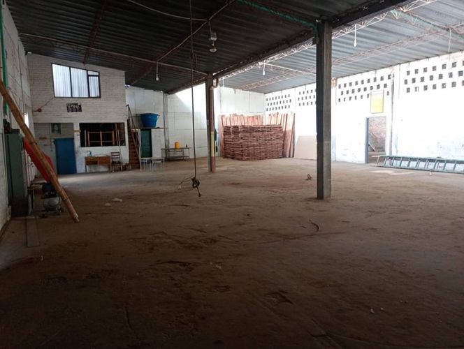 Bodega en arriendo en Nueva Aranda, Pasto, 1000 m² · foto 4 de 11