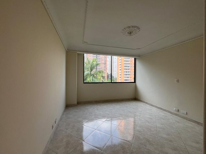 Apartamento de 4 alcobas en venta en El Poblado, Medellín, 260 m² · foto 9 de 18