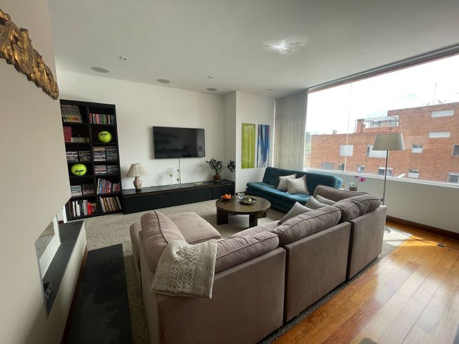 Apartamento de 4 alcobas en venta en Chicó Reservado, Bogotá, 460 m² · foto 11 de 24