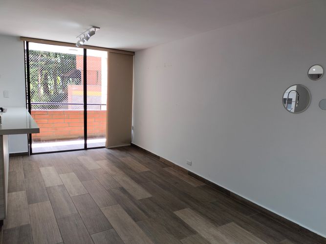 Apartamento en venta en El Poblado, Medellín · foto 10 de 16