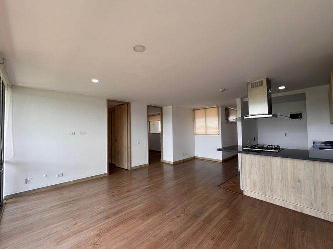 Apartamento de 2 alcobas en venta en Llano Grande, Rionegro, 68 m² · foto 2 de 10