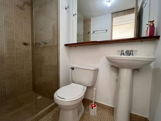 Apartamento de 2 alcobas en venta en Llano Grande, Rionegro, 68 m² · foto 9 de 10
