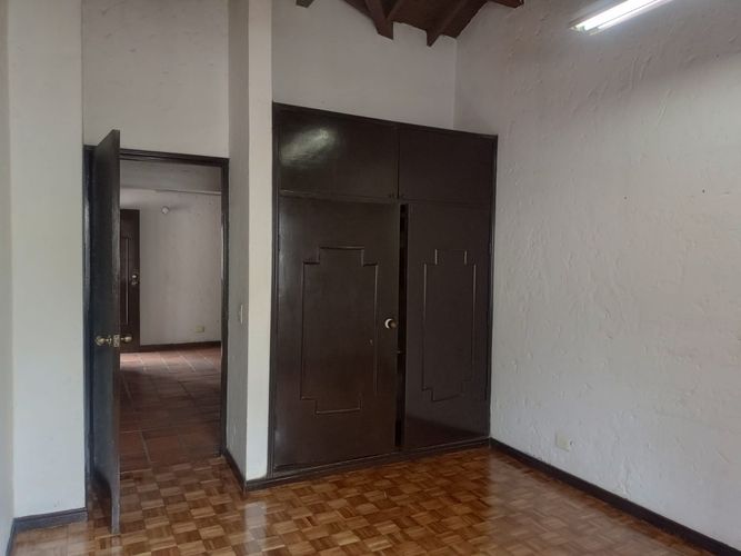 Oficina en arriendo en El Poblado, Medellín, 520 m² · foto 10 de 17
