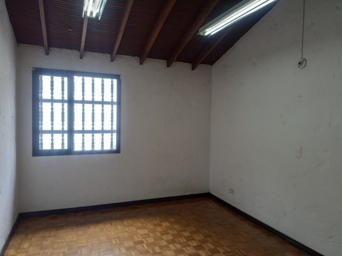 Oficina en arriendo en El Poblado, Medellín, 520 m² · foto 12 de 17