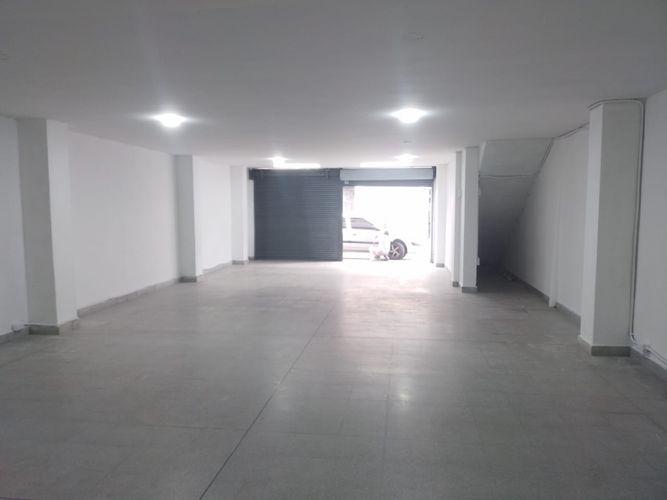 Local en arriendo en Perpetuo Socorro, Medellín, 148 m² · foto 3 de 13