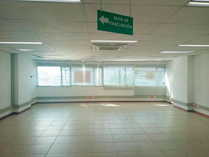 Oficina en venta en La Ospina, La Estrella, 69 m² · foto 3 de 6
