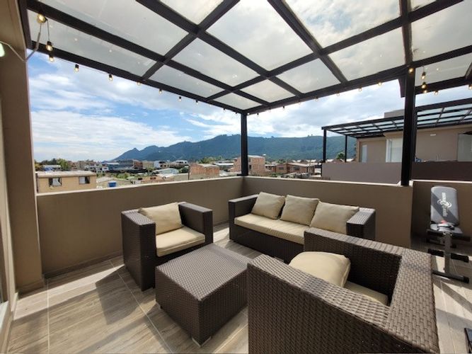 Casa de 3 alcobas en venta en Tiquiza, Chía, 190 m² · foto 20 de 24