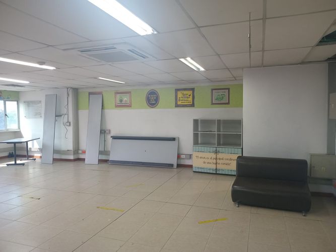 Oficina en venta en La Ospina, La Estrella, 71 m² · foto 2 de 5