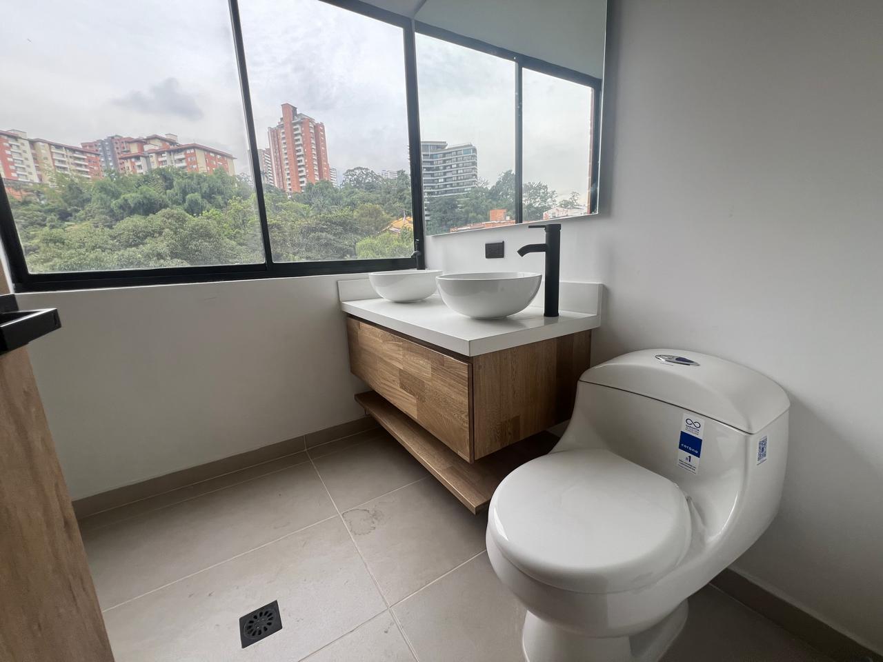 Apartamento en venta en Cumbres, Envigado · foto 10 de 24