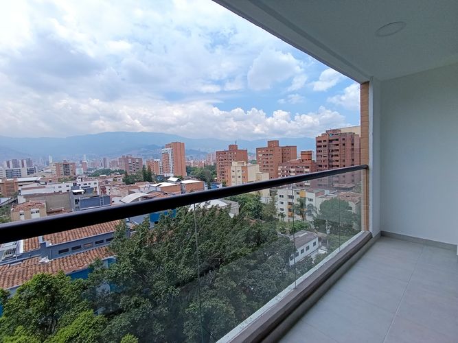 Apartamento de 3 alcobas en venta en Laureles, Medellín, 88 m² · foto 13 de 13