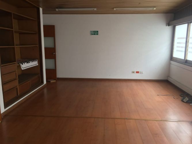 Casa de 5 alcobas en venta en Chicó Alto, Bogotá, 665 m² · foto 17 de 21