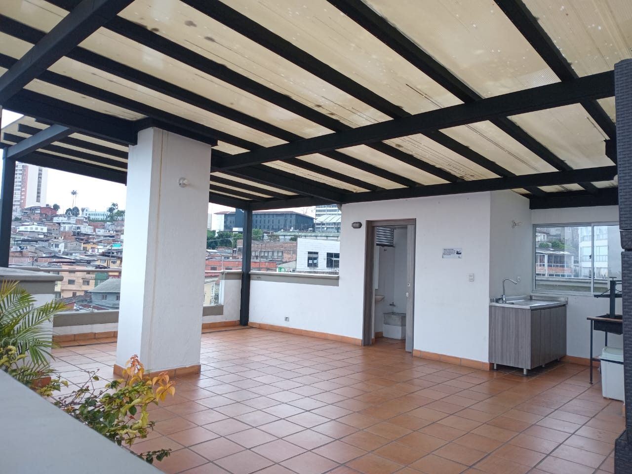 Apartamento en venta en Ondas Del Otún, Manizales · foto 12 de 16