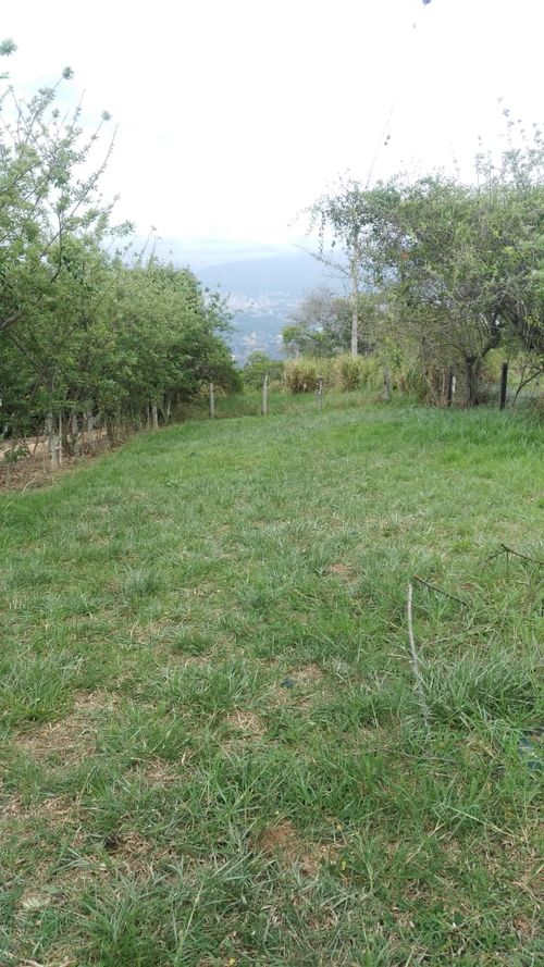 Finca en venta en Aldea Baja, Girón, 17 m² · foto 18 de 20