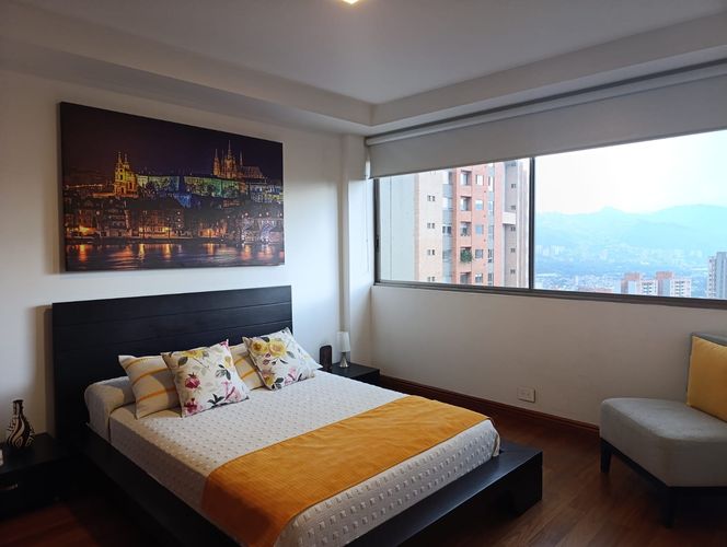 Apartamento de 3 alcobas en arriendo en El Poblado, Medellín, 275 m² · foto 8 de 19
