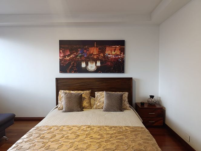 Apartamento de 3 alcobas en arriendo en El Poblado, Medellín, 275 m² · foto 8 de 19