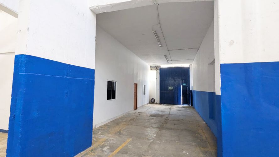 Bodega en arriendo en Santander, Cali, 614 m² · foto 2 de 8