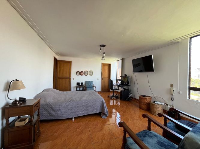 Apartamento de 3 alcobas en venta en El Poblado, Medellín, 175 m² · foto 11 de 19