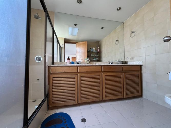 Apartamento de 3 alcobas en venta en El Poblado, Medellín, 175 m² · foto 18 de 19