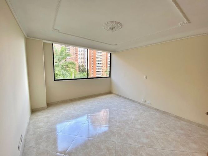 Apartamento de 4 alcobas en venta en El Poblado, Medellín, 260 m² · foto 5 de 24