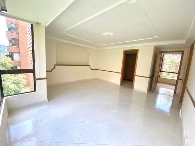 Apartamento de 4 alcobas en venta en El Poblado, Medellín, 260 m² · foto 9 de 24