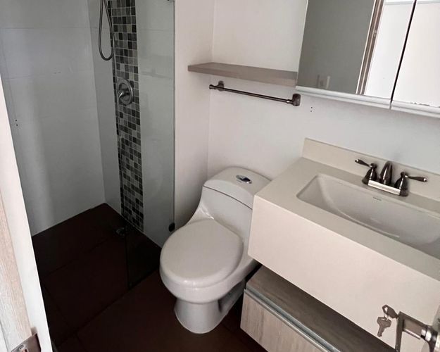 Apartamento de 2 alcobas en venta en Llano Grande, Rionegro, 67 m² · foto 8 de 9