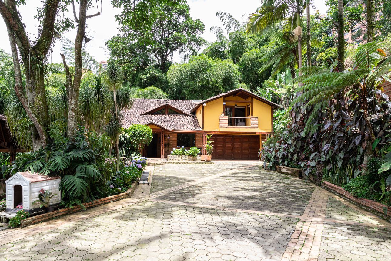Casa en venta en Camino Verde, Envigado