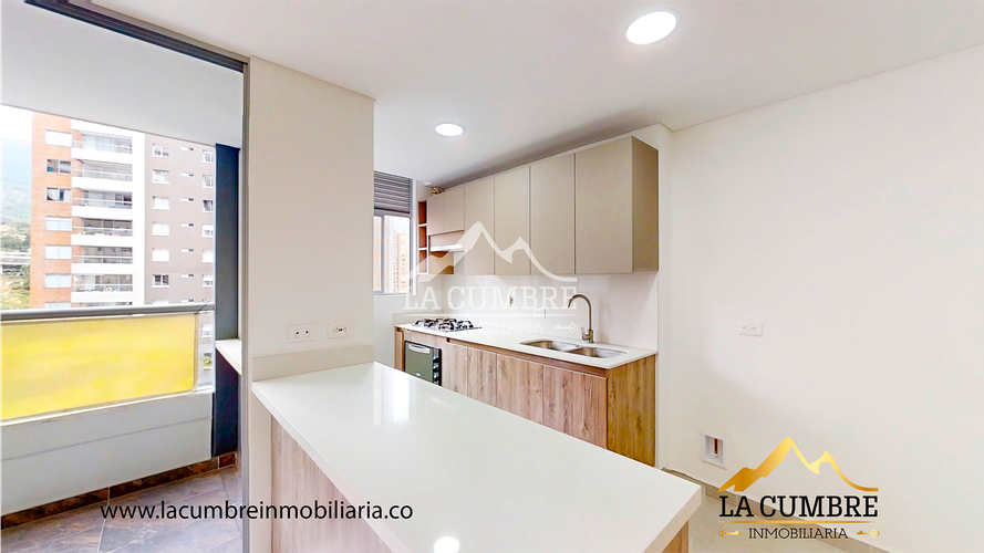 Apartamento en venta en Cumbres, Envigado · foto 6 de 13