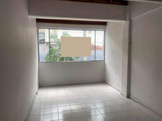 Oficina en arriendo en El Poblado, Medellín, 40 m² · foto 3 de 9