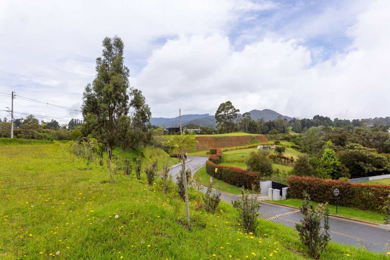 Lote en venta en Palmas, Envigado