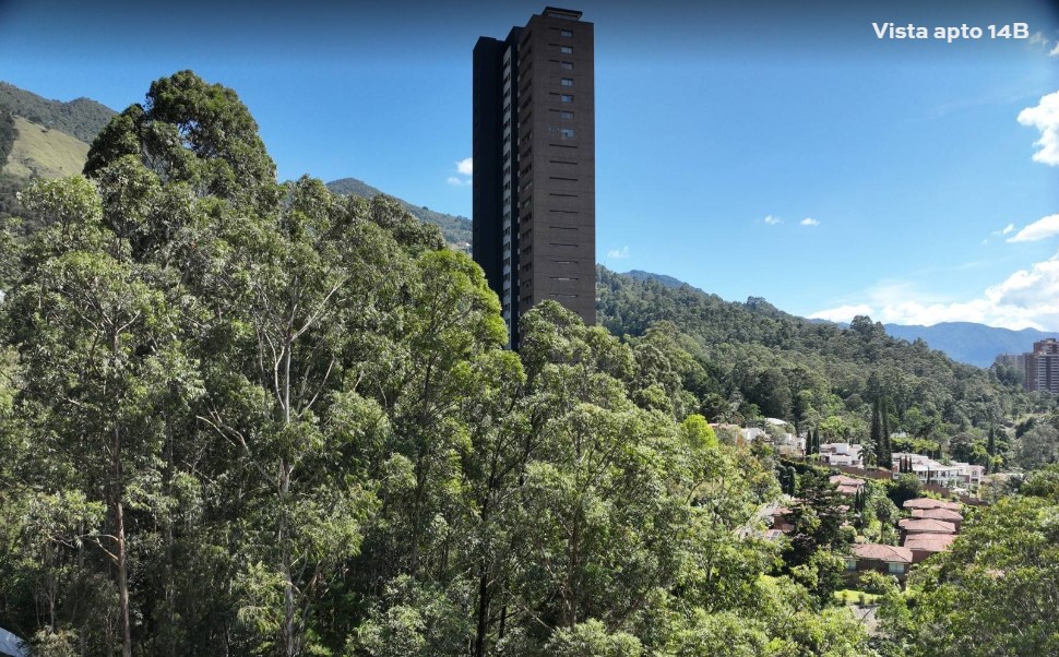 Madero de los Bosques, Sector Los Bosques, Carrera 15a, El Poblado, Medellín, Antioquia, Colombia - Photo 3