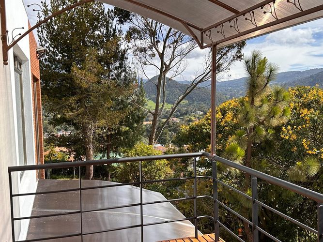 Casa de 3 alcobas en venta en Vereda El Salitre, La Calera, 295 m² · foto 12 de 24
