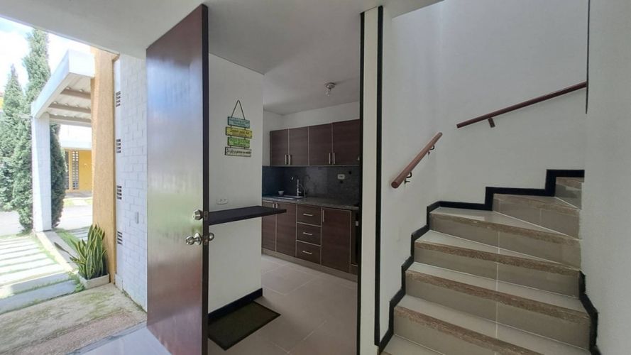 Casa de 3 alcobas en venta en Llanuras De Castillo, Jamundí, 150 m² · foto 3 de 24