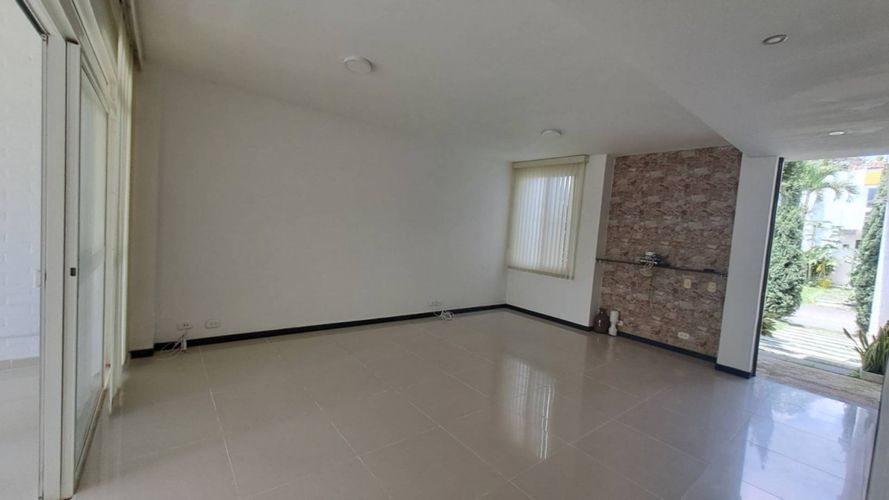Casa de 3 alcobas en venta en Llanuras De Castillo, Jamundí, 150 m² · foto 7 de 24
