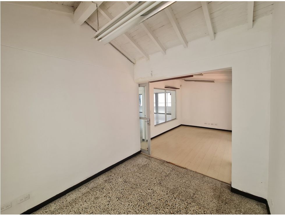 Local en Venta en El Poblado, Medellín - Miniatura 13