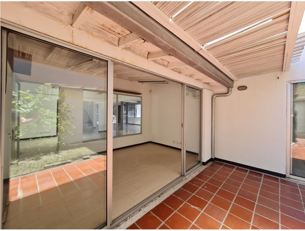Local en Venta en El Poblado, Medellín - Miniatura 17