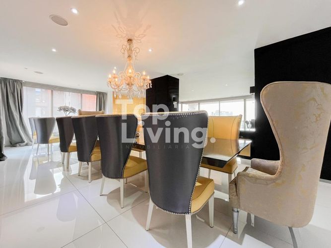 Apartamento de 4 alcobas en venta en Los Rosales, Bogotá, 605 m² · foto 5 de 23